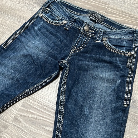*Like New* Silver Pioneer Jeans 26/31 - Picture 4 of 11